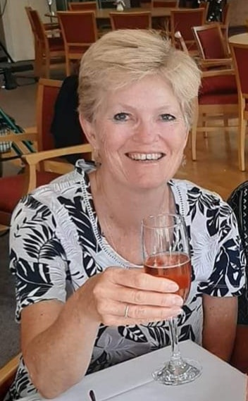 Susan Mary (Suzi) Van Rossum