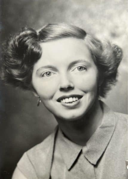 Elizabeth Potter