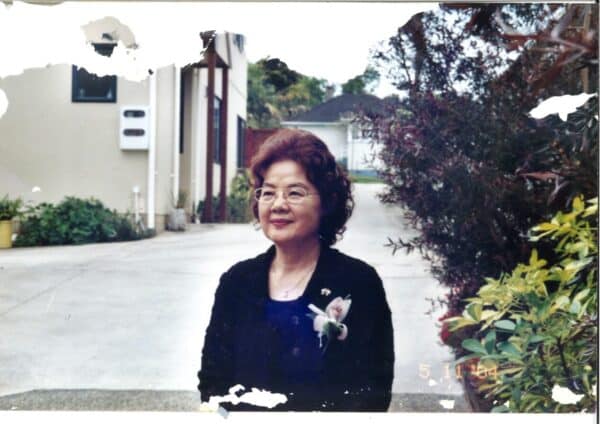 Young-Sil Lee