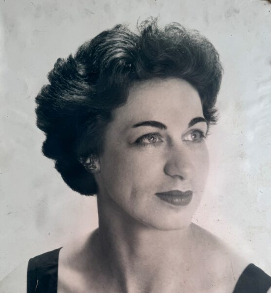 Elizabeth Pele Langridge